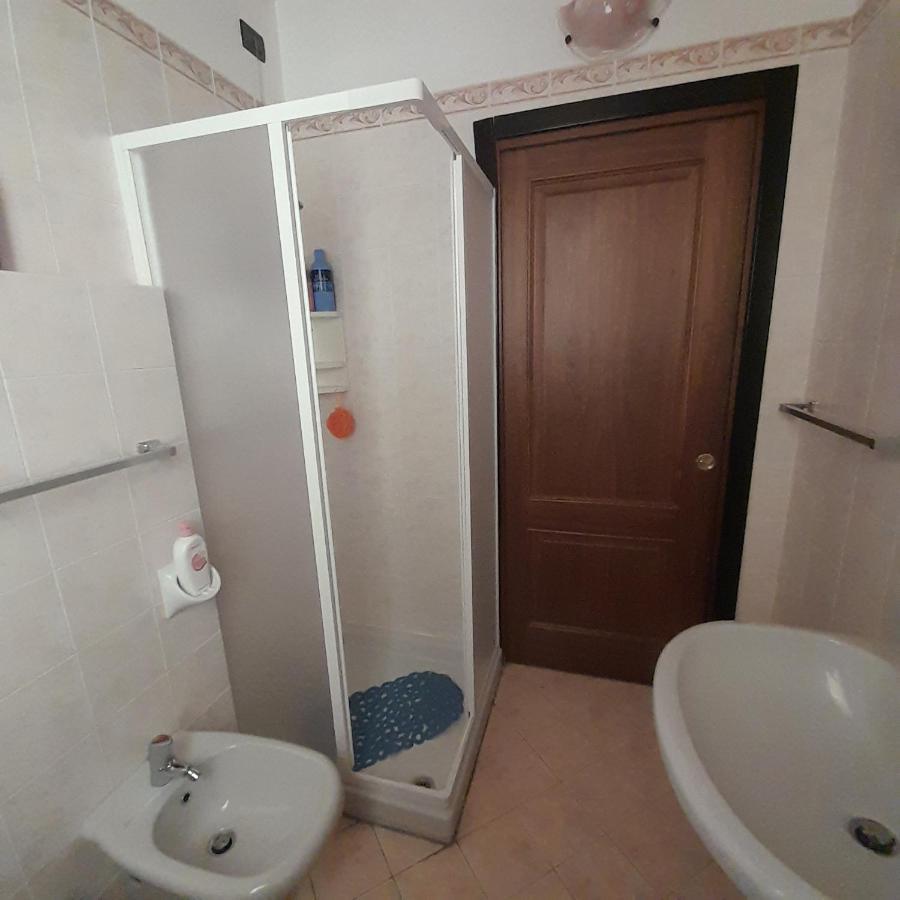 Garda Felice Leilighet Desenzano del Garda Eksteriør bilde