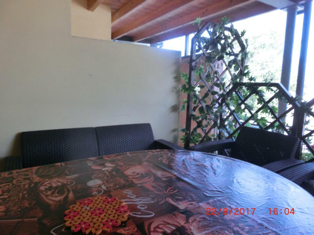 Garda Felice Leilighet Desenzano del Garda Eksteriør bilde