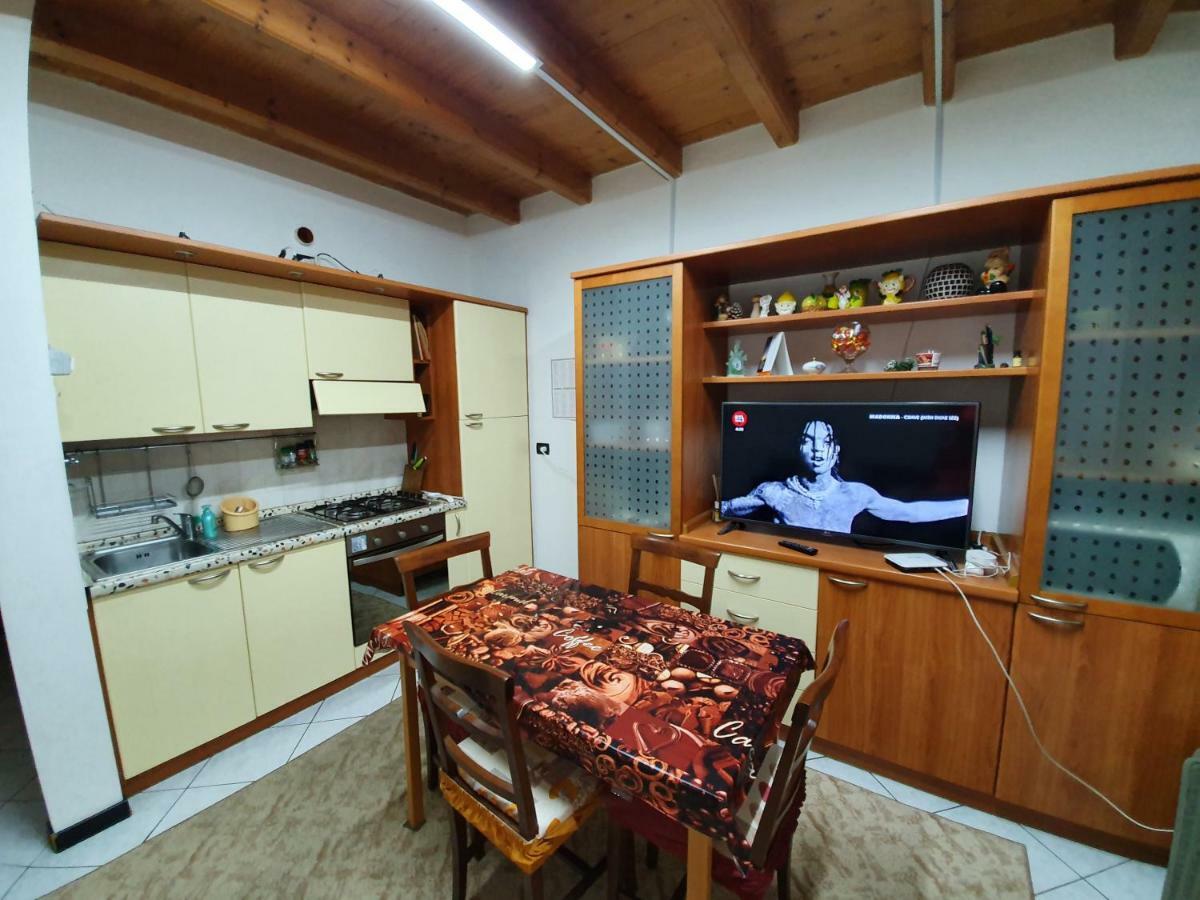 Garda Felice Leilighet Desenzano del Garda Eksteriør bilde