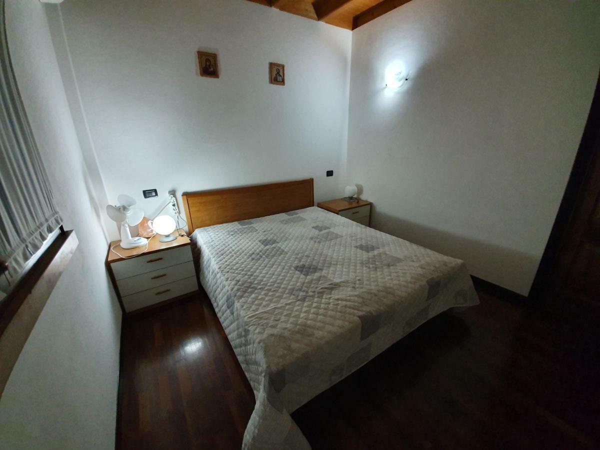 Garda Felice Leilighet Desenzano del Garda Eksteriør bilde